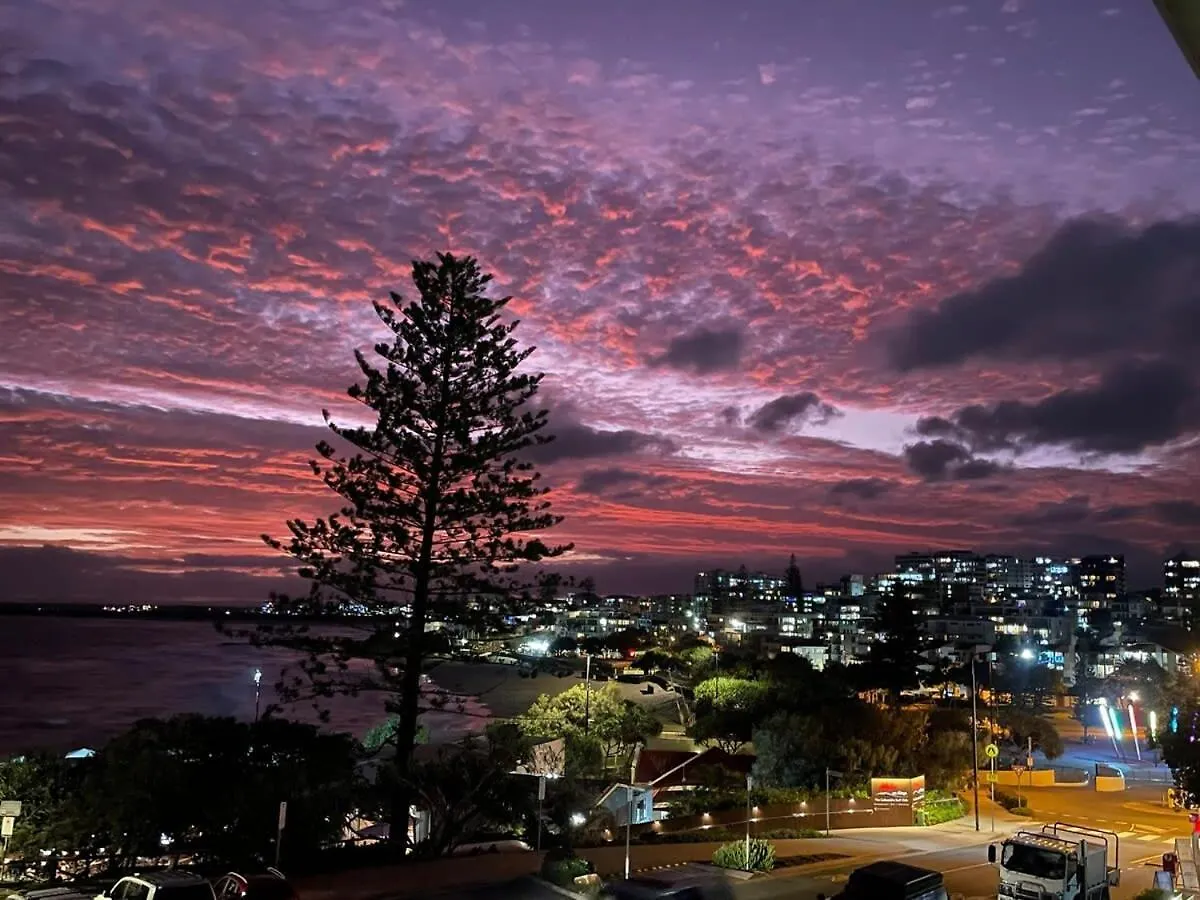 Apartman Absolute Beachfront Bliss On Kings Beach Caloundra Ausztrália