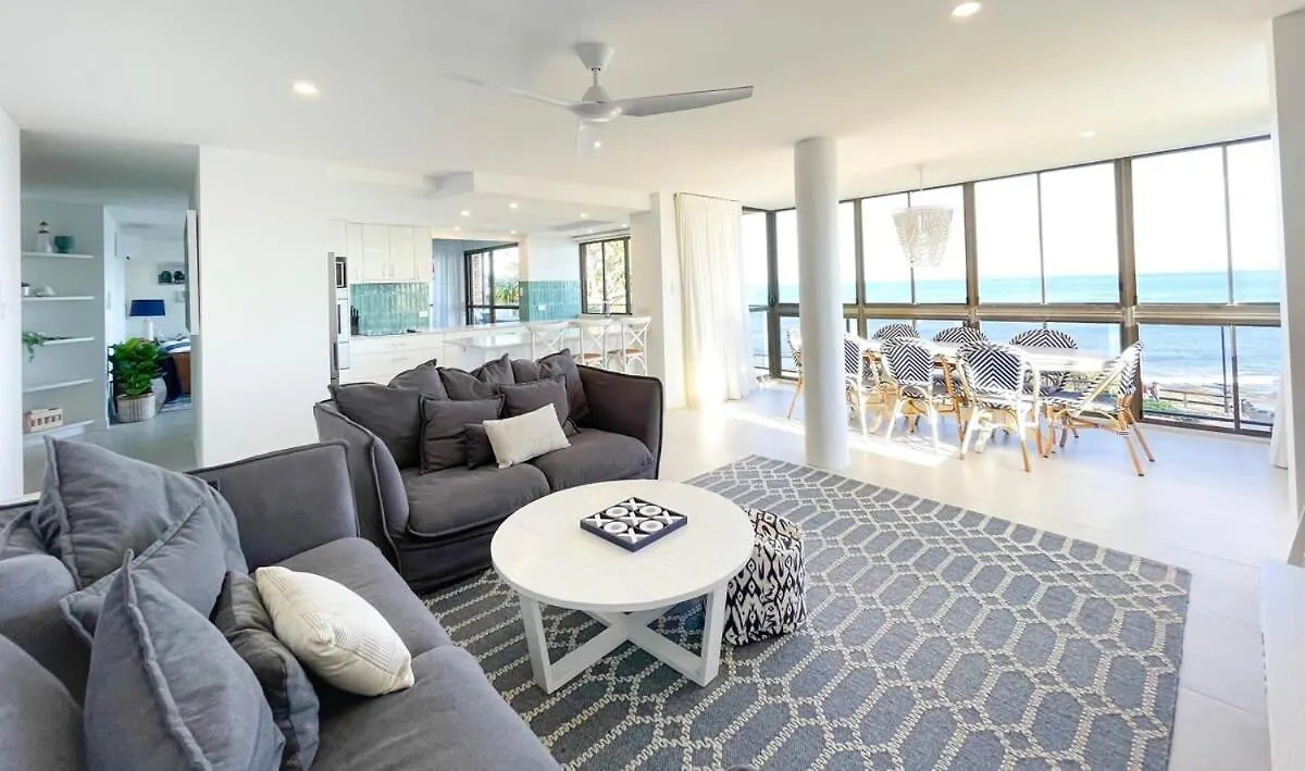 Absolute Beachfront Bliss On Kings Beach Caloundra Apartman